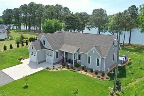 8520 Blakes View Road, Hayes, VA 23072