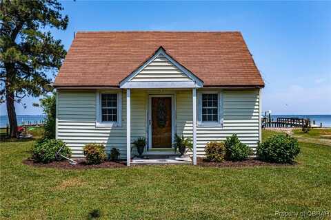 124 Montgomery Cove Road, Deltaville, VA 23043