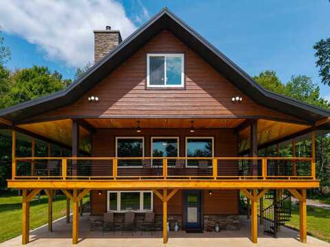 140 TONKIN ROAD, ISHPEMING, MI 49849