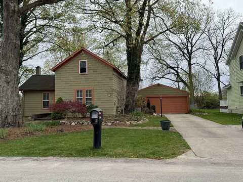 7564 FASE STREET SE, ADA, MI 49301