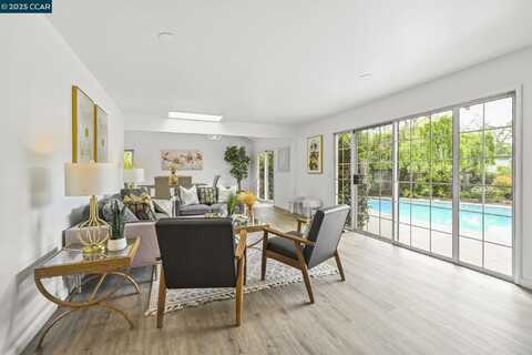 3231 Quandt Rd, Lafayette, CA 94549