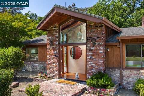 216 Castle Glen Rd, Walnut Creek, CA 94595