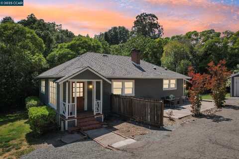 1480 Springbrook Rd, Walnut Creek, CA 94597
