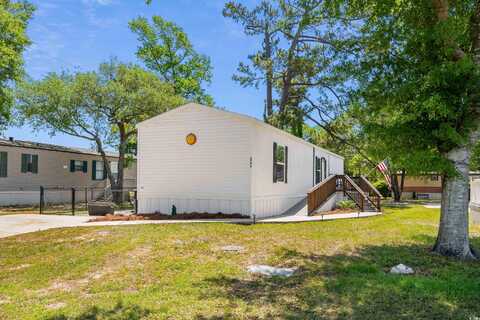 2706 Willow St., North Myrtle Beach, SC 29582