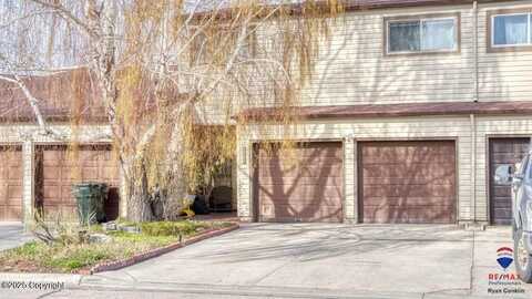 1033 Santee Dr -, Gillette, WY 82716