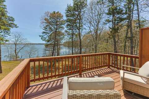 1 Calico Circle, Dennis, MA 02638