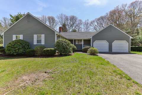 12 Pine Cone Lane, East Falmouth, MA 02536