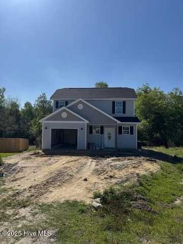 113 Grander Court, Sneads Ferry, NC 28460