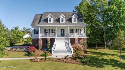 708 Comet Drive, Beaufort, NC 28516