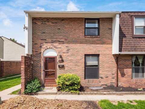 1831 Willoway Circle N, Columbus, OH 43220