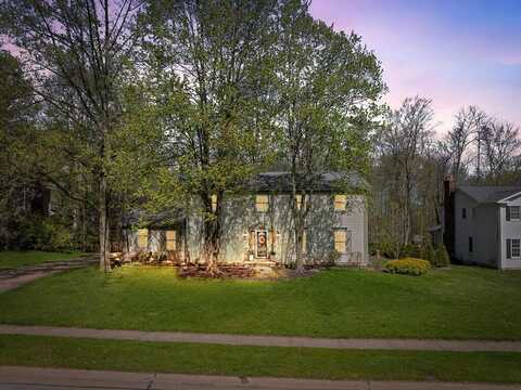 2483 Victoria Parkway, Hudson, OH 44236