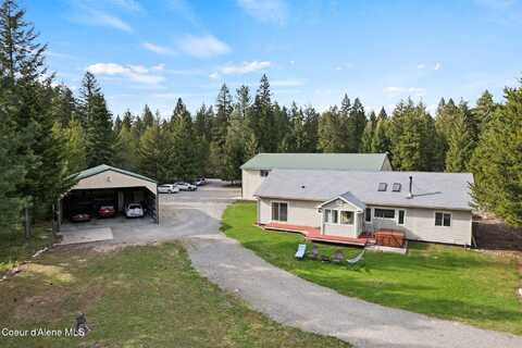 850 Hoop Loop, Priest River, ID 83856