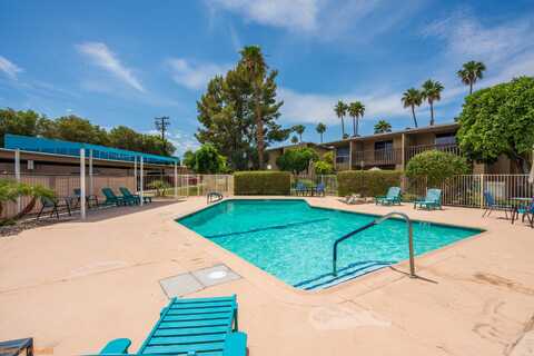 77845 California Drive, Palm Desert, CA 92211