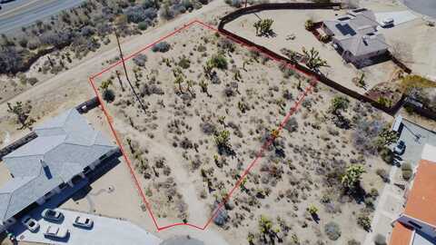 11 Cardillo Trail, Yucca Valley, CA 92284
