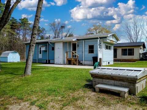 4110 Clendening, Gladwin, MI 48624