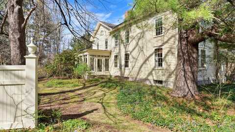 1368 Sunset Road, New York, NY 12033
