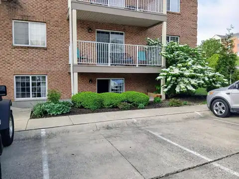 3352 Emerald Lakes Drive, Green, OH 45211