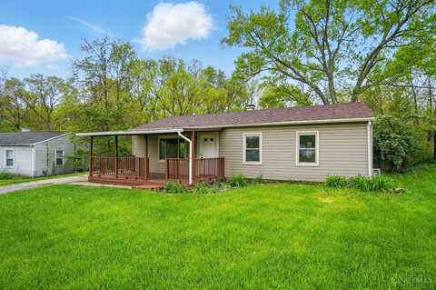9530 Crestbrook Drive, Springfield, OH 45231
