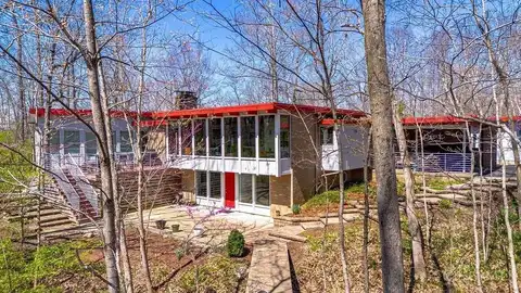 211 Oakhill Drive, Oxford, OH 45056