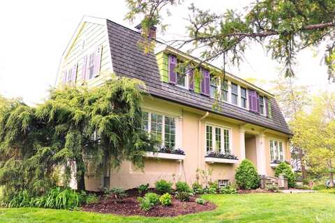 10 Interwood Place, Cincinnati, OH 45220