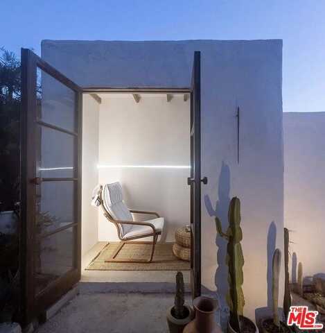 4907 O Sullivan Dr, Los Angeles, CA 90032