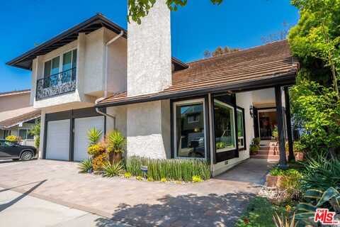 2870 Angelo Dr, Los Angeles, CA 90077