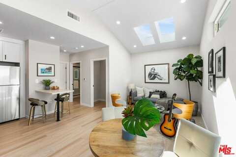 2656 S Garth Ave, Los Angeles, CA 90034
