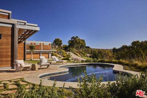 5924 Bonsall Dr, Malibu, CA 90265