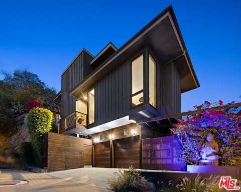 2860 Hollyridge Dr, Los Angeles, CA 90068