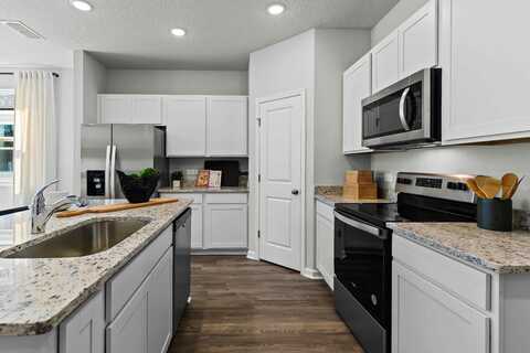95 Brazil Nut Cir, Jacksonville, FL 32218