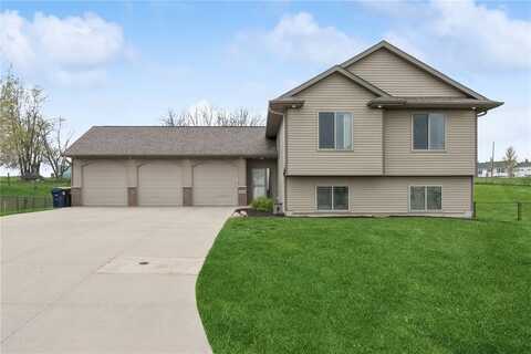4594 Creekview Trail, Palo, IA 52324