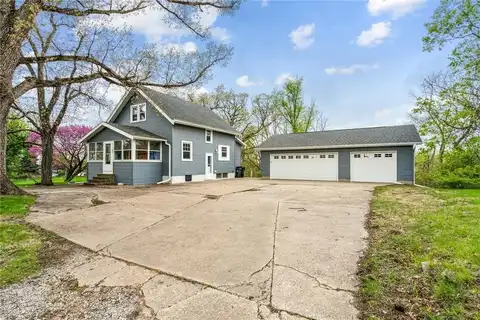 1635 31st St SE, Cedar Rapids, IA 52403