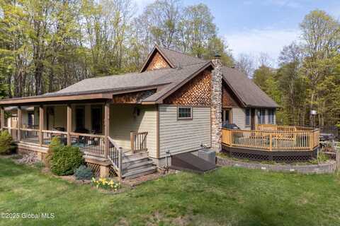3550 Boyhaven Road, Middle Grove, NY 12850