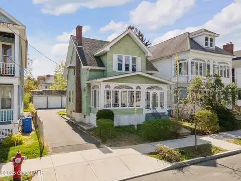 8 W Erie Street, Albany, NY 12208