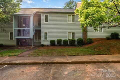 2026 Harvest Lane, Charlotte, NC 28210