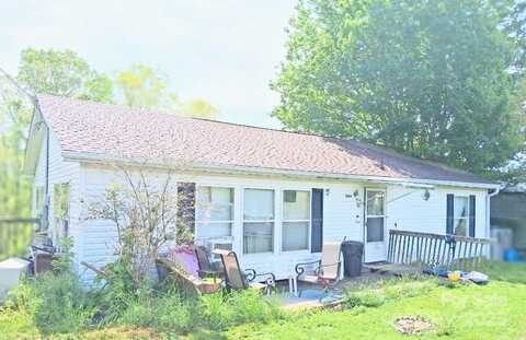 1060 N Canton Road, Canton, NC 28716
