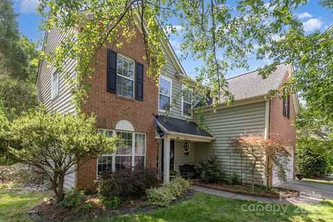 815 Clearbrook Road, Matthews, NC 28105