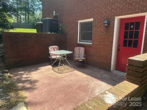 1122 Autumnwood Lane, Charlotte, NC 28213