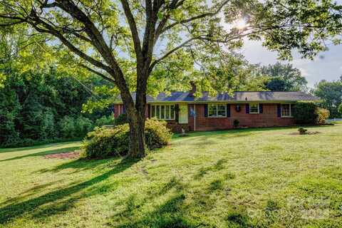 211 Amos Homesley Road, Cherryville, NC 28021