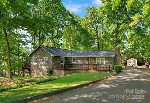 110 Lakeland Road, Mooresville, NC 28117