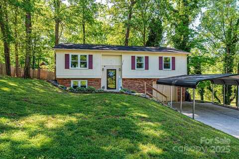 1018 Autumn Lane, Hickory, NC 28602