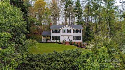 13 Hampton Lane, Weaverville, NC 28787