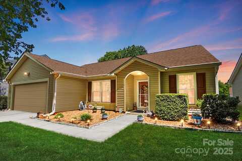 118 Winborne Drive, Mooresville, NC 28115