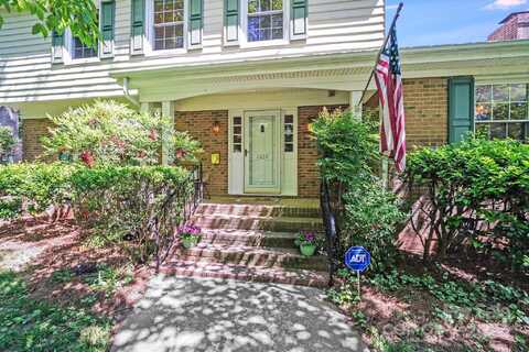 1327 Cedarwood Lane, Charlotte, NC 28212