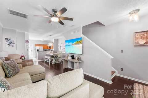 8814 Gerren Court, Charlotte, NC 28217