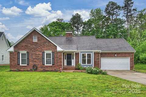 616 Trailing Rock Drive, Charlotte, NC 28214