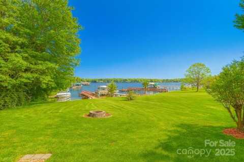7942 Vista View Drive, Sherrills Ford, NC 28673
