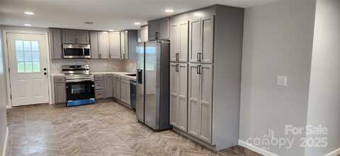 144 Brown Lane, Ellenboro, NC 28040