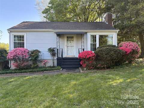 1059 16th Avenue NW, Hickory, NC 28601
