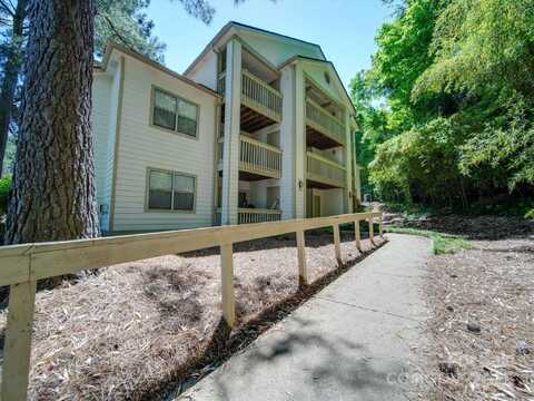 1052 Churchill Downs Court, Charlotte, NC 28211